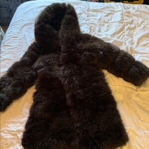 Plush Brown Faux Fur (acrylic) Winter Coat Size M. New w/o tags